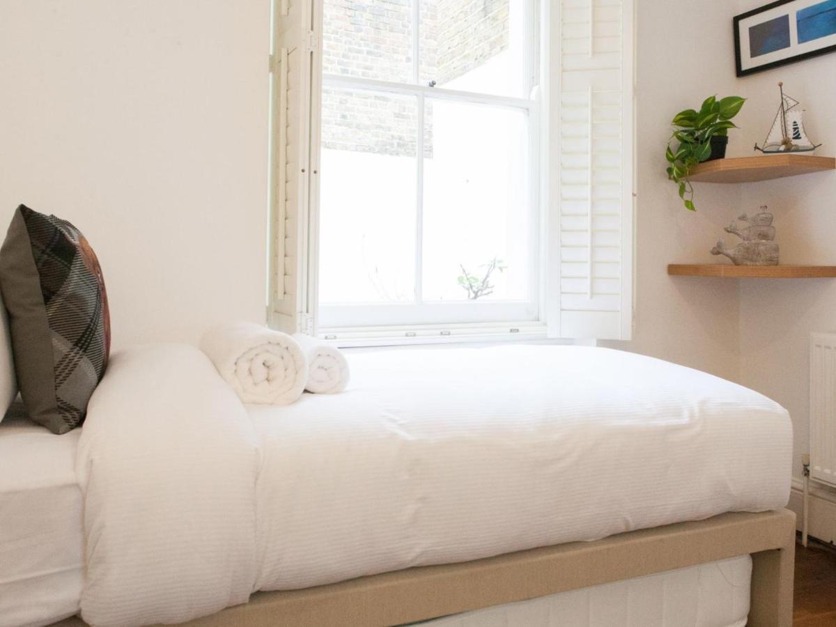 Pass The Keys Garden Apartment In Stockwell London Eksteriør bilde